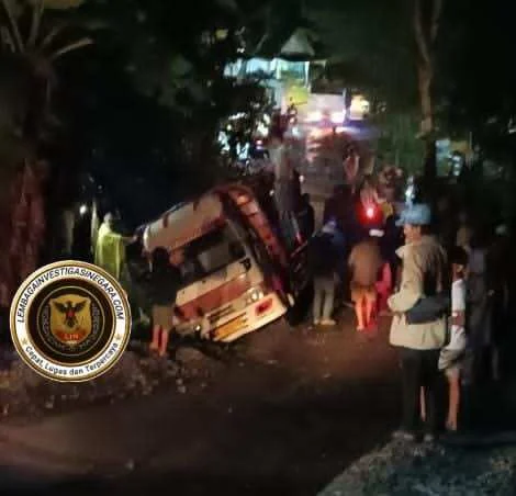 Kemacetan Panjang Berujung Petaka: Risqi Tertabrak Mobilnya Sendiri, Warga Minta Perbaikan Jalan