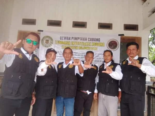 A. Muhajirin Laporkan Keberadaan DPC LIN Bojonegoro ke Kesbangpol