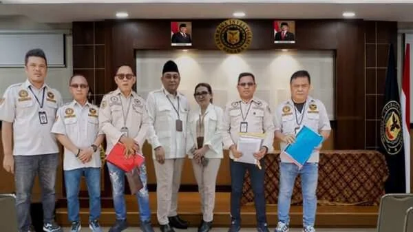 🔴 Desakan Menguat: DPP Partai Demokrasi Indonesia Perjuangan Diminta Usut Dugaan PETI RS Alias Rahman di Bolaang Mongondow Timur