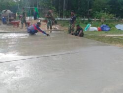 Semangat Gotong Royong Warnai Pengerjaan Semenisasi Jalan di Kampung Linggang Amer