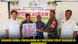 Babinsa Kawal Penyaluran BLT Pastikan Tepat Sasaran di Masyarakat