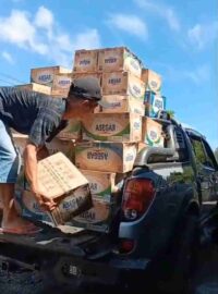 Banjir Bandang Solimandungan, Sosok Ali Mamonto Hadir Berikan Ratusan Dus Air Mineral dan Makanan Cepat Saji