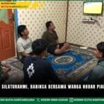 Eratkan Silaturahmi, Babinsa Bersama Warga Nobar Piala Dunia
