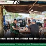 Melalui Komsos Babinsa Himbau Warga Agar Aktif Jaga Kamtibmas