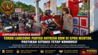Kapolres Bangka Barat Turun Langsung Pantau Antrean BBM di SPBU Mentok, Pastikan Situasi Tetap Kondusif