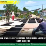 Pembangunan Jembatan Beton Merah Putih Muara Jawa Berlanjut ke Tahap Bekisting
