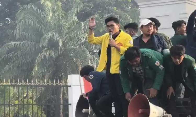 BEM SI Gelar Aksi Nasional Pendidikan di Depan DPR, Bawa Empat Isu Utama