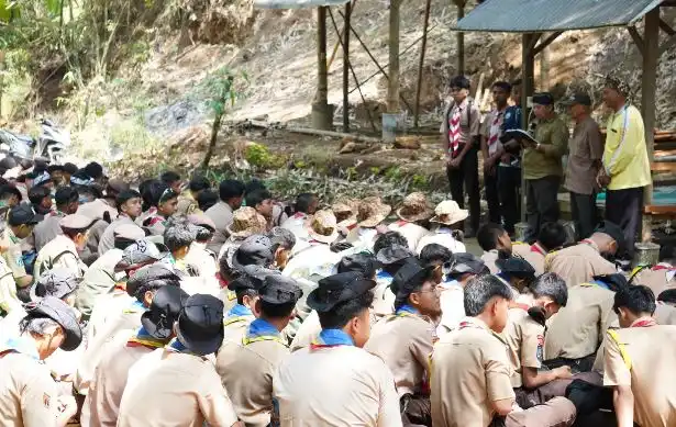 Pramuka Santri PPSN VI 2026 Belajar Energi Terbarukan di Boon Pring