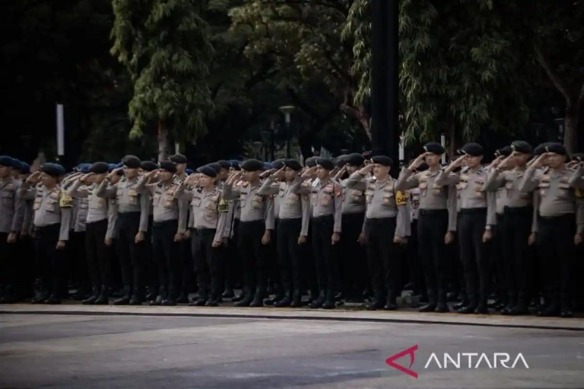 Polda Metro Jaya Kerahkan 3.983 Personel untuk Kawal Aksi di Jakarta