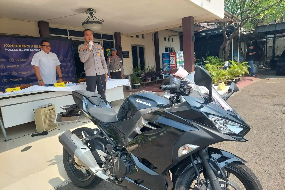 Polisi Bongkar Aksi Jambret Bermotor Sport di Jakarta Pusat