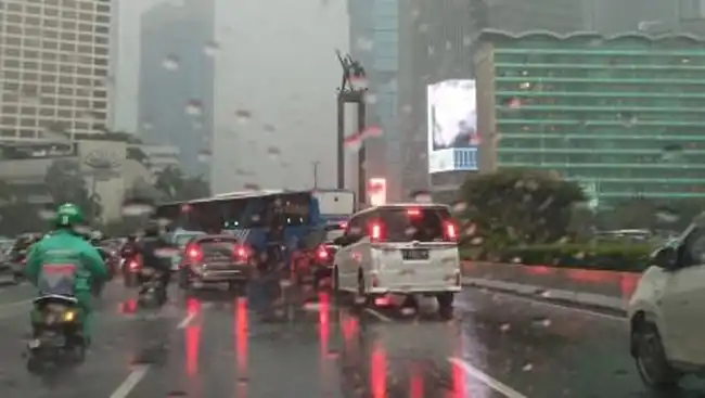Mengapa Bogor Lebih Dulu Diguyur Hujan Saat Jakarta Belum Memasuki Musim Hujan