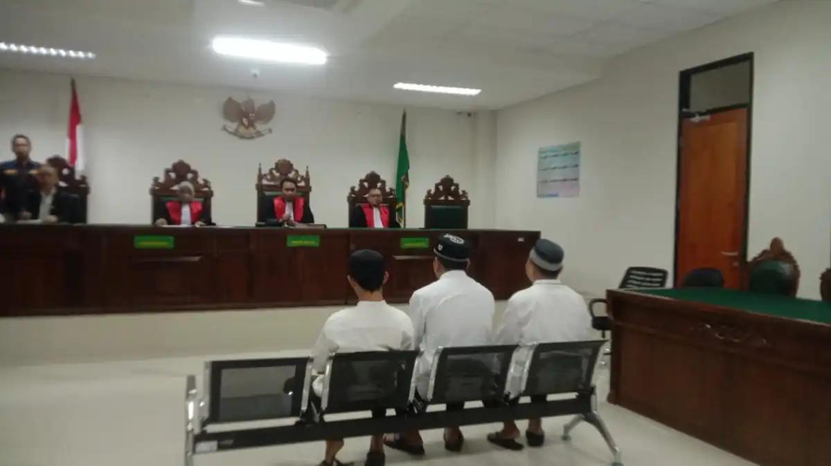 Tuntutan 10 Bulan Penjara untuk Anggota DPRD Kabupaten Bekasi Dipersoalkan Keluarga Korban