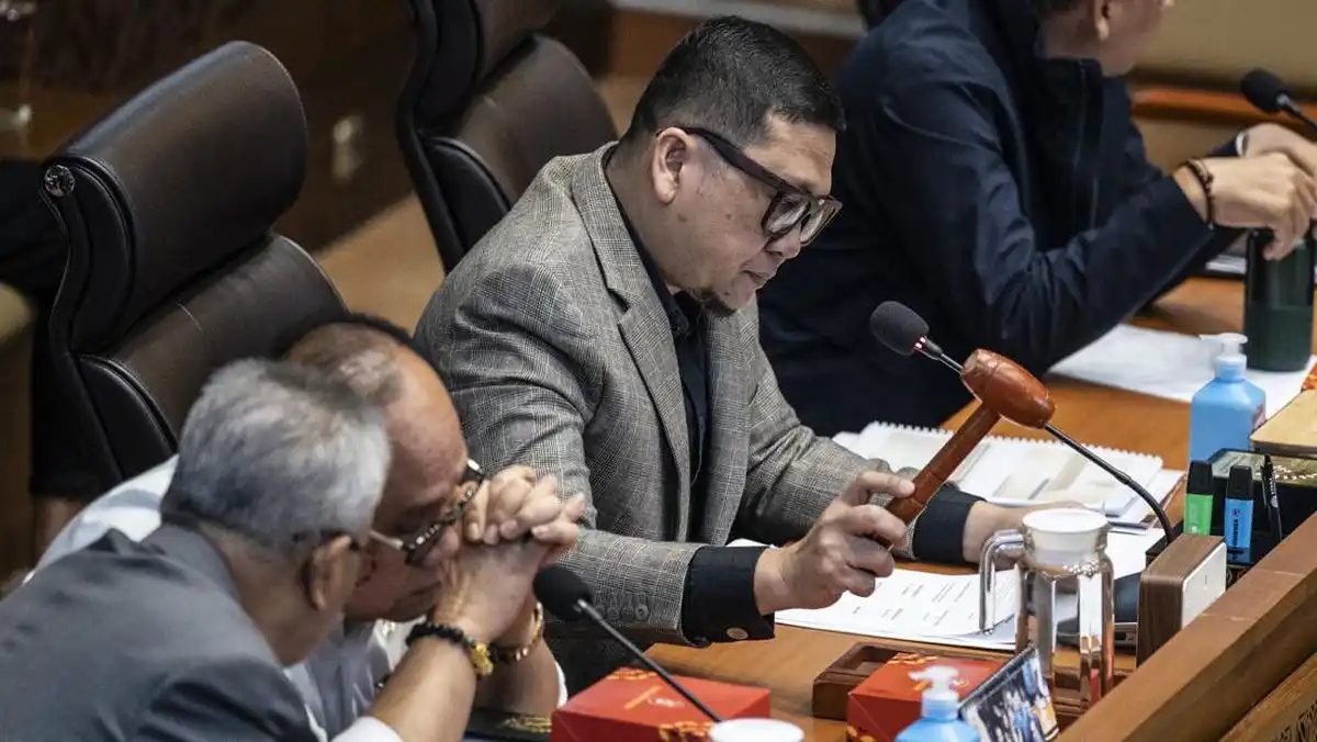 Golkar Siapkan PAW Dua Kursi DPR Setelah Sarmuji dan Bamsoet Pindah Tugas