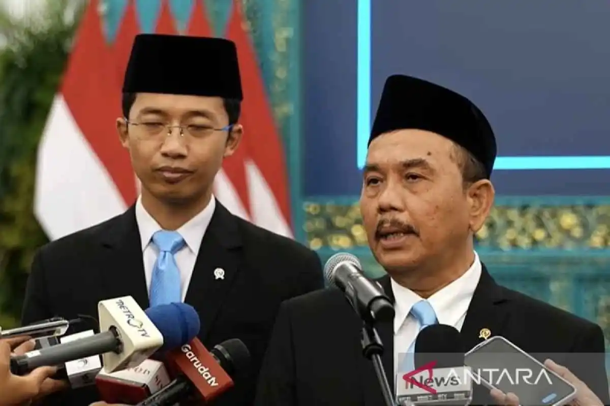 Prabowo Serahkan Perkara Keabsahan Ijazah Gibran kepada Mahkamah Konstitusi