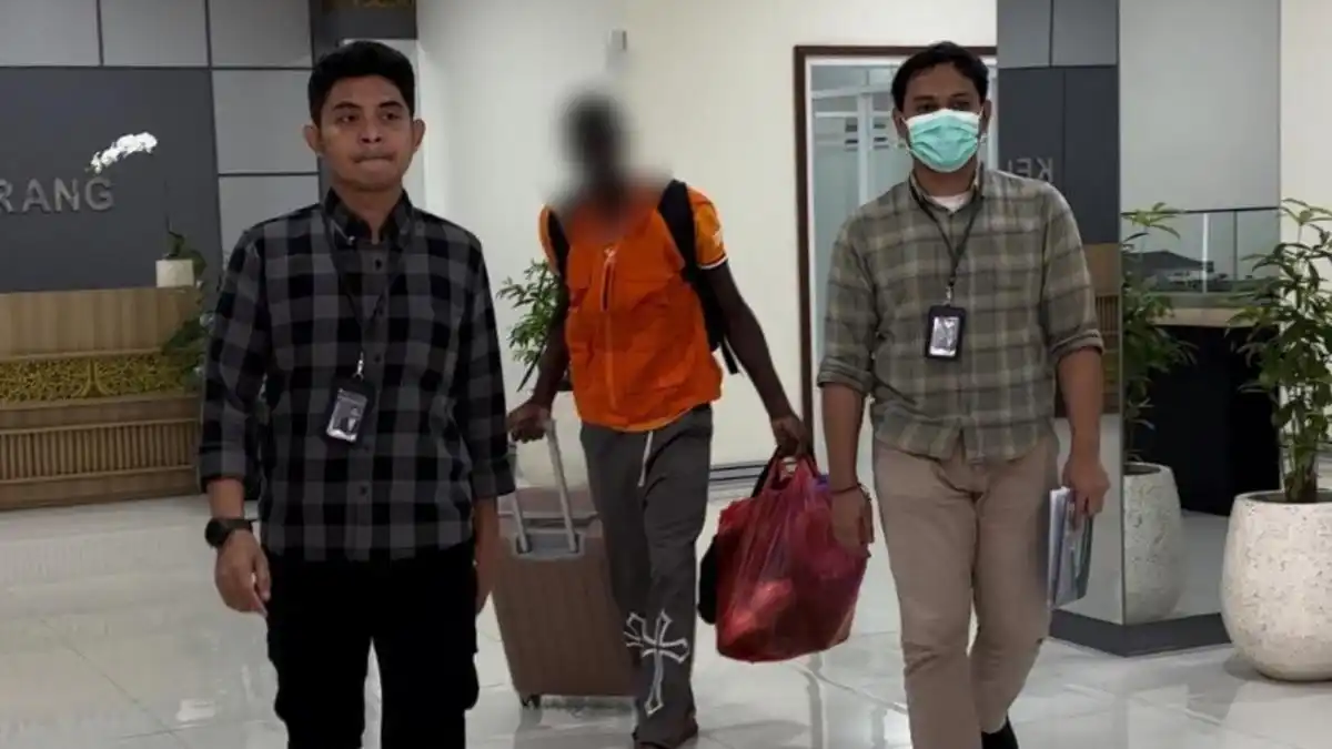 WNA Ghana Dideportasi dari Semarang Setelah 216 Hari Overstay dan Bermain Tarkam Berbayar