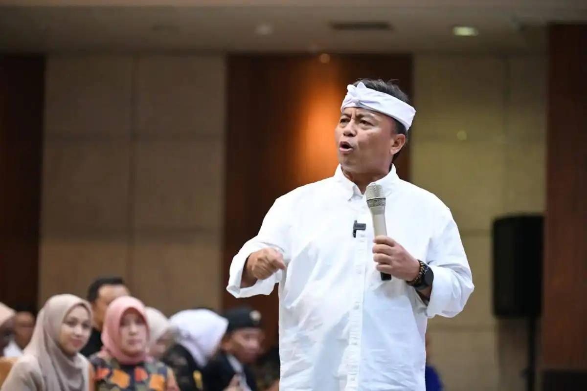 Jawa Barat Kerahkan 25 Ribu Mahasiswa untuk Tekan Sampah Bandung Raya