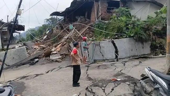 Badan Geologi Petakan Risiko Gerakan Tanah di 12 Provinsi pada Oktober 2026