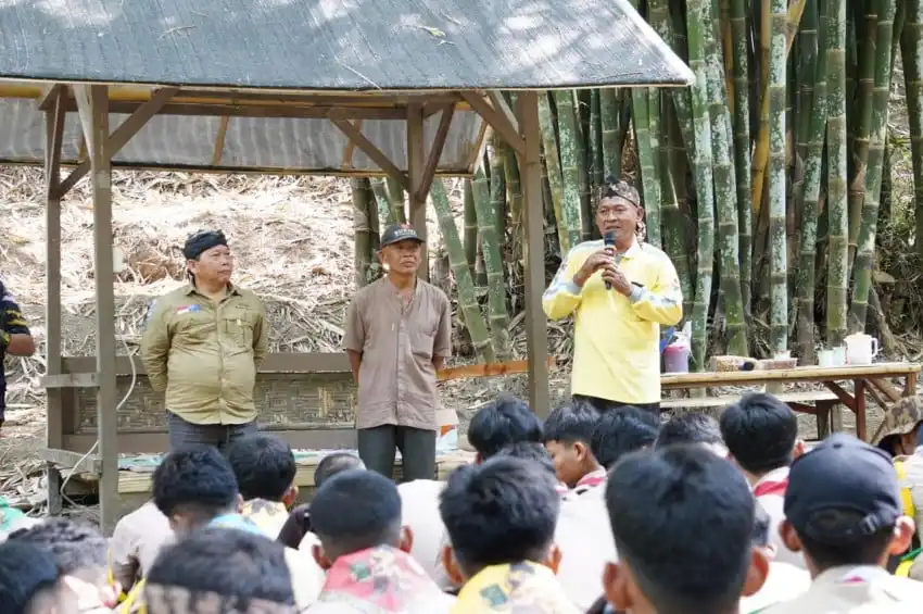 Santri Pramuka Mengenal Ekoteologi dan Energi Air di Boon Pring Malang