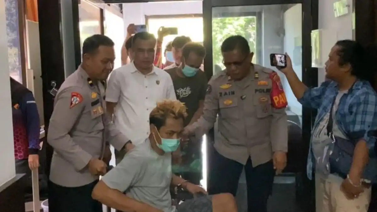 Rekaman CCTV Ungkap Dugaan Curanmor, Oknum Perangkat Desa di Probolinggo Ditangkap