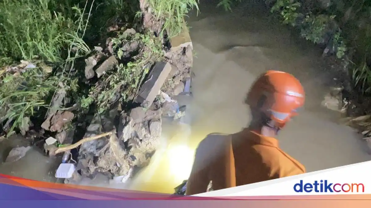 Tanggul Saluran Irigasi di Cimanggu Bogor Jebol Setelah Kali Meluap