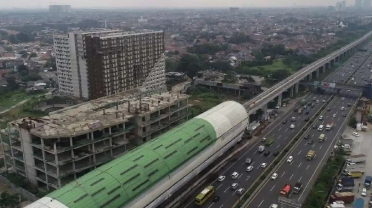 Danantara Tetap Lanjutkan Proyek LRT City Sambil Membuka Pilihan Refund bagi Konsumen