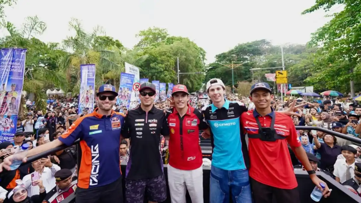 Antusiasme Warga Mataram Sambut Para Pembalap Jelang MotoGP Mandalika 2026