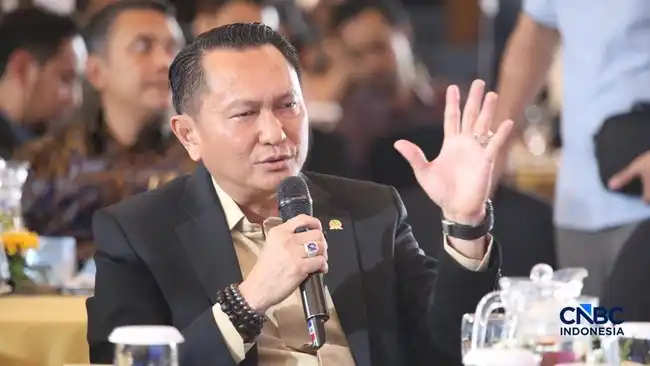 DPR Mendorong Pengalihan Investasi Nikel dari Smelter Setengah Jadi