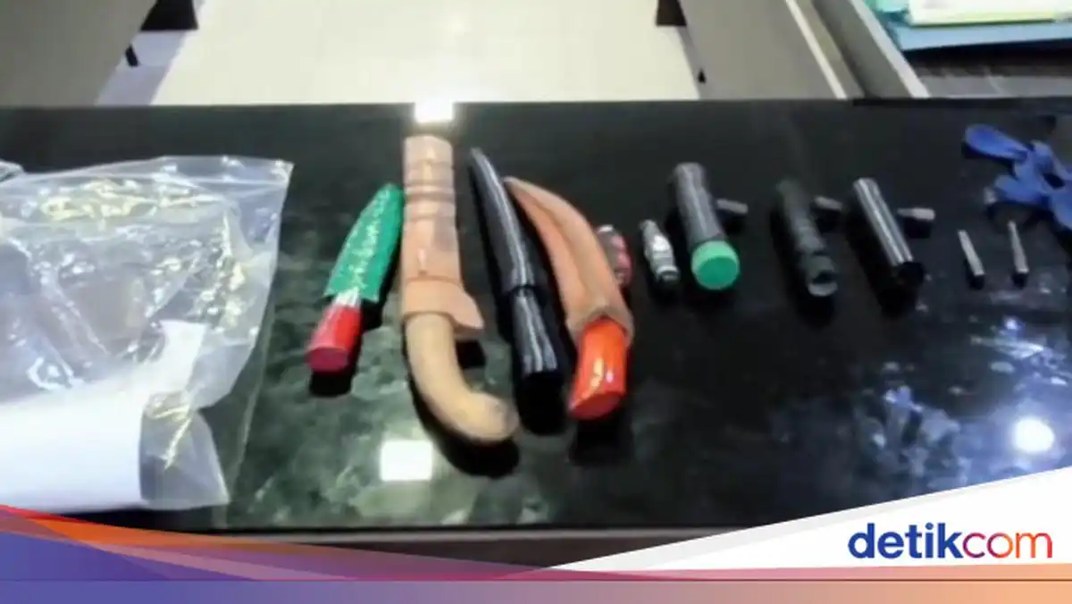 Lima Orang Ditangkap dalam Penggerebekan Kontrakan Diduga Markas Sindikat Curanmor di Bogor