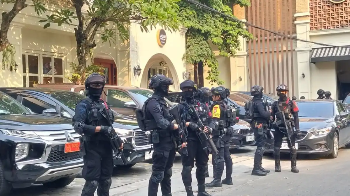 Dari Teman Kuliah hingga Akuisisi Restoran, Relasi Febrie Adriansyah Terungkap dalam Dakwaan