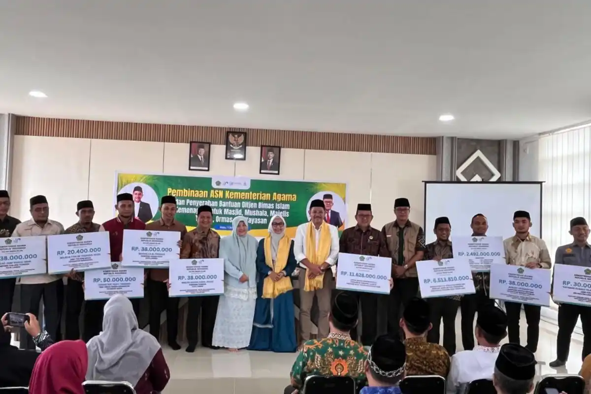 Kemenag Distribusikan Bantuan Rp25,4 Miliar untuk Pemulihan Layanan Keagamaan di Aceh dan Sumatera